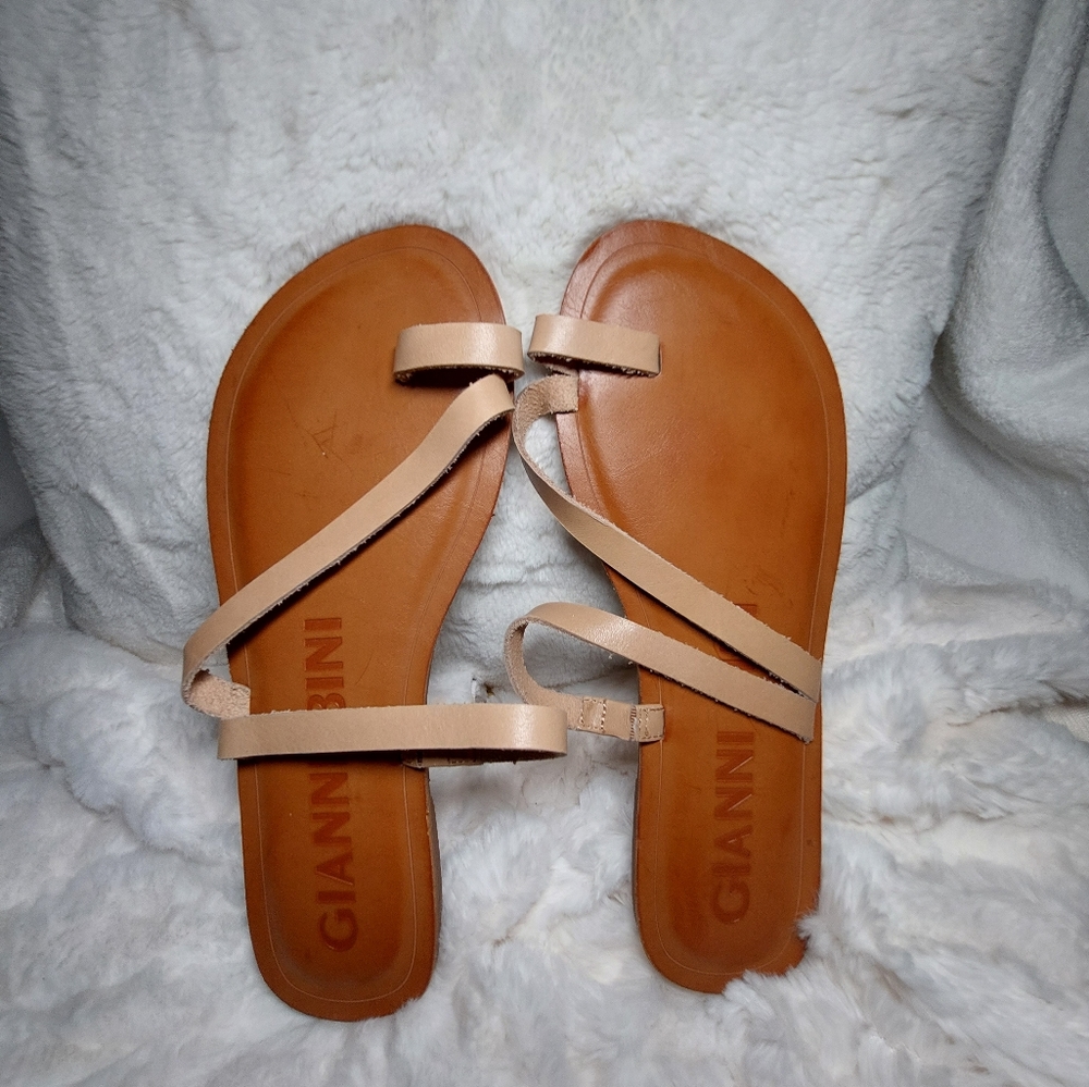 Gianni Bini Sandals